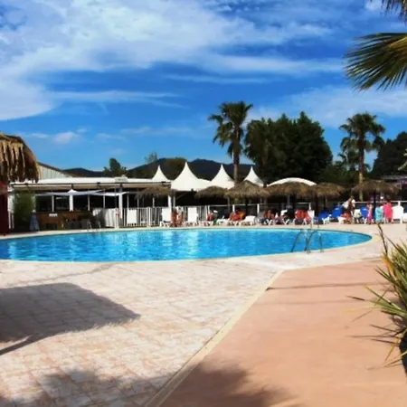 Campsite Mobilhome Ideale Grande Famille 42