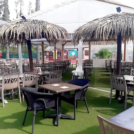 Campsite Mobilhome Ideale Grande Famille 42 Frejus